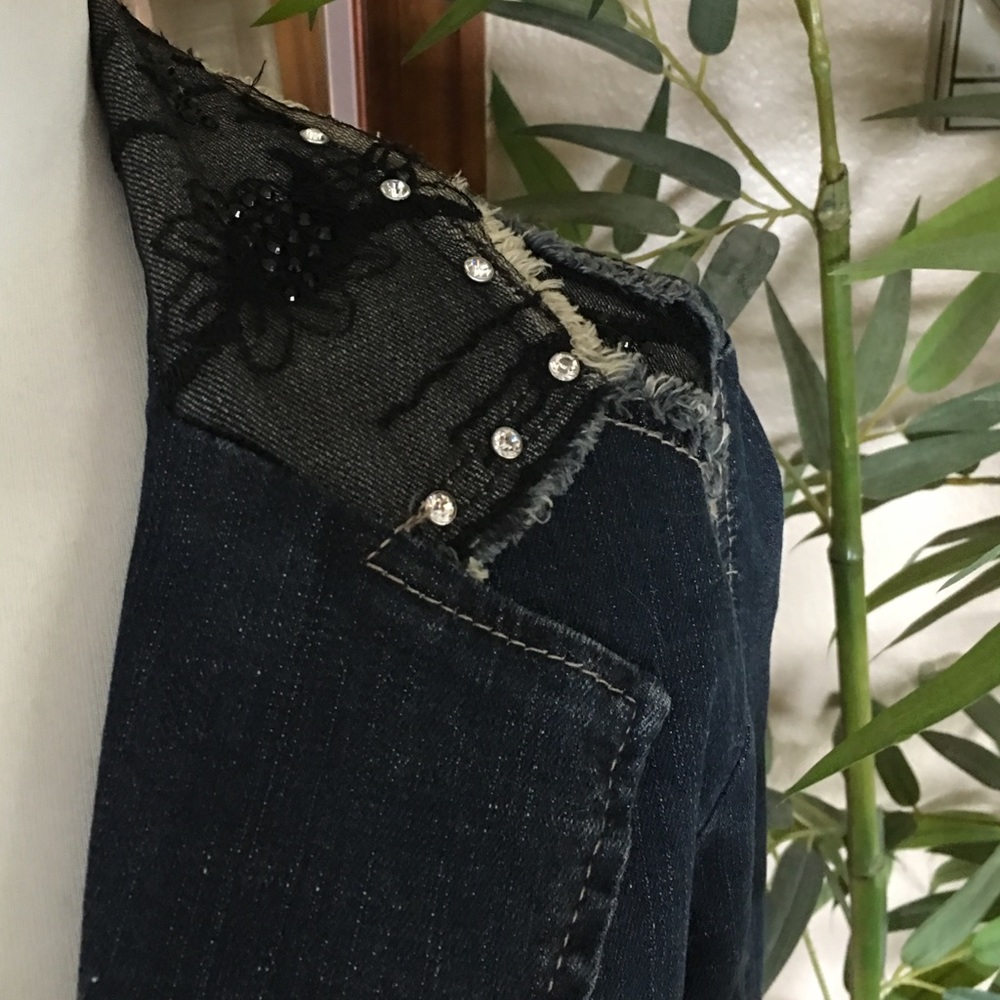 πΊπΊSOLDπΊπΊ Ethyl Vintage Denim Jacket - Picture 3 of 8